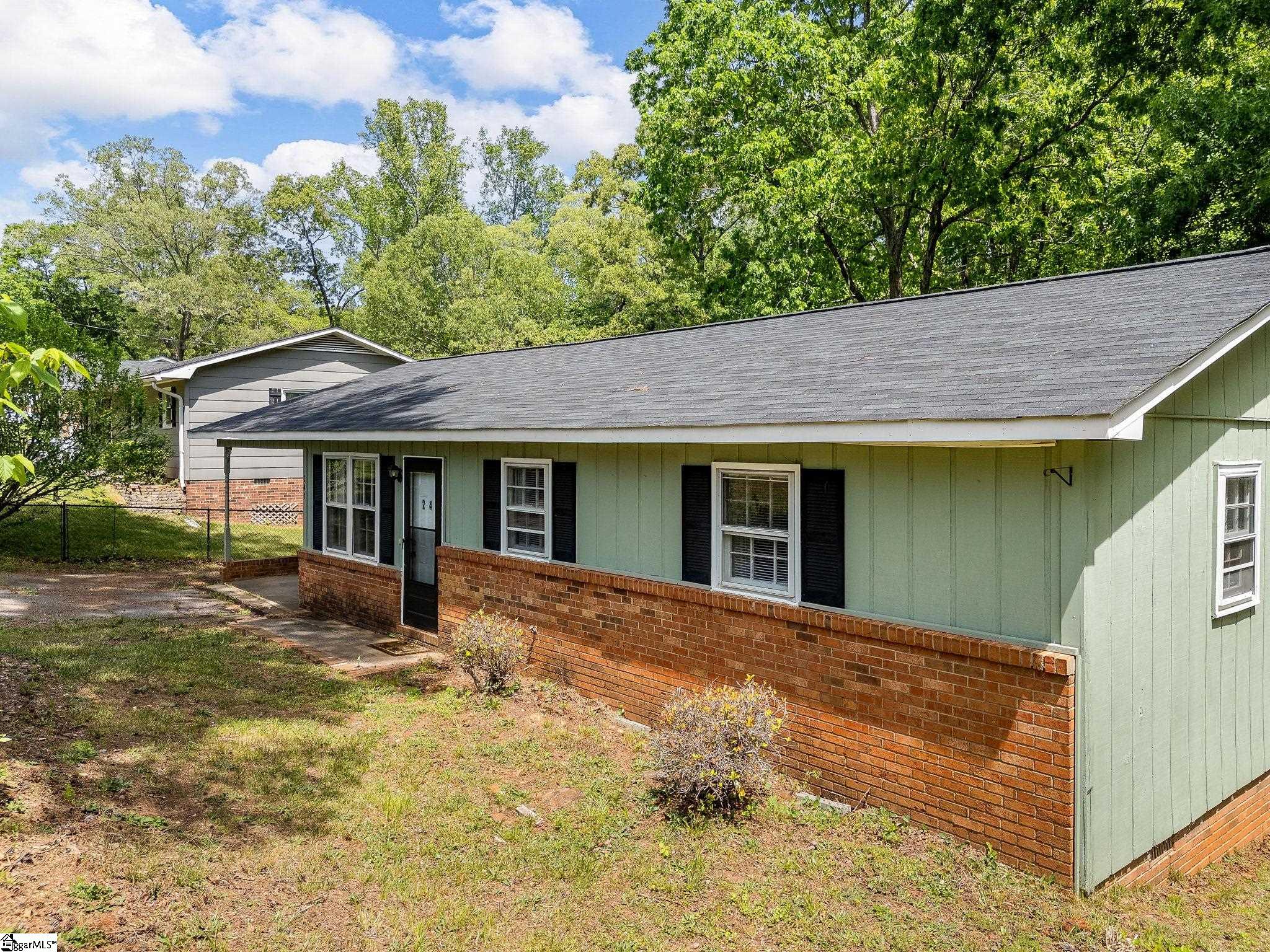 241 Idlewood Circle Spartanburg, SC 29307