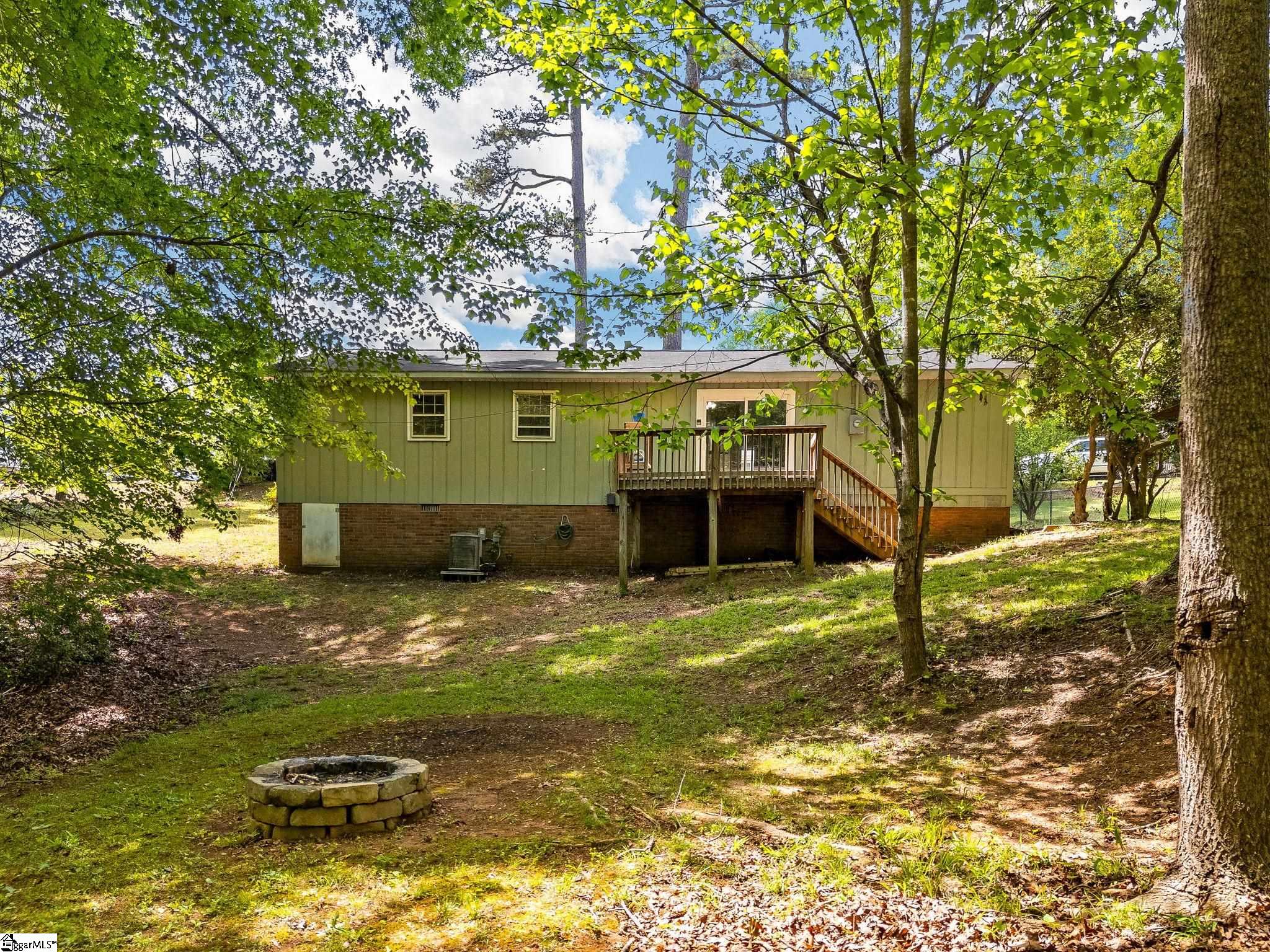241 Idlewood Circle Spartanburg, SC 29307
