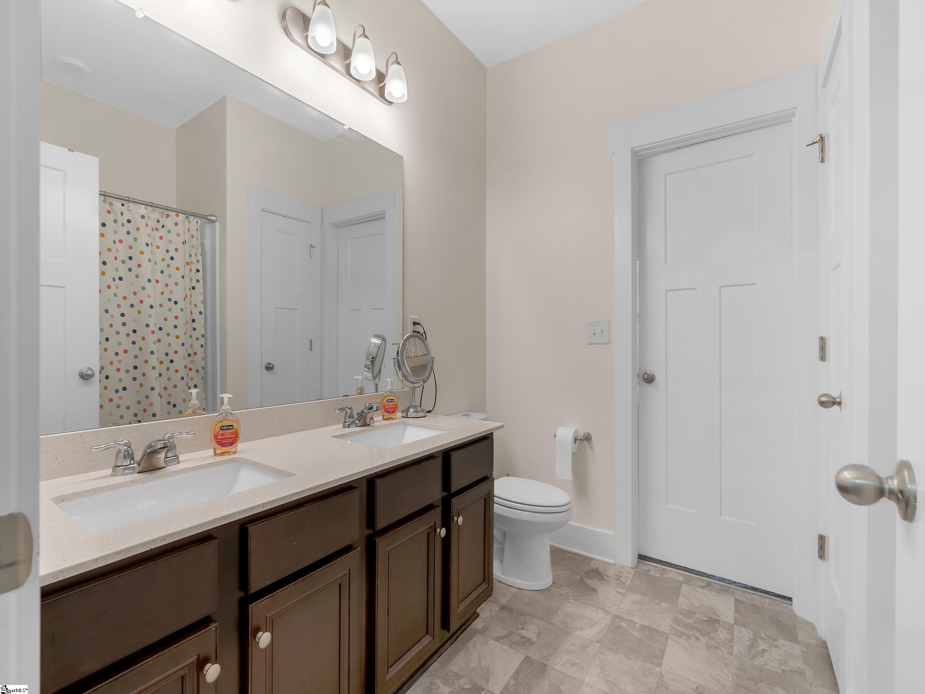 5 Mandolin Lane Simpsonville, SC 29681
