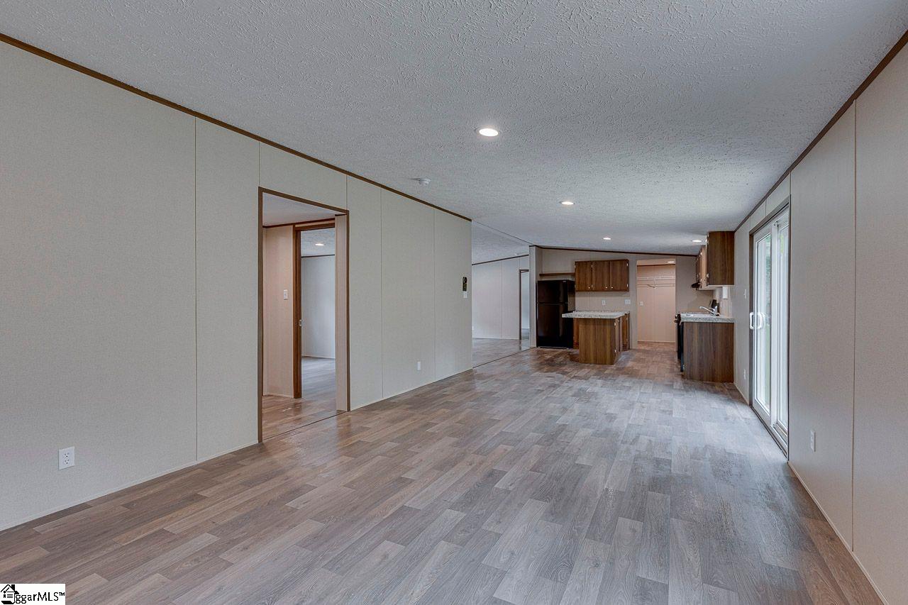 431 Lewis Street Anderson, SC 29624