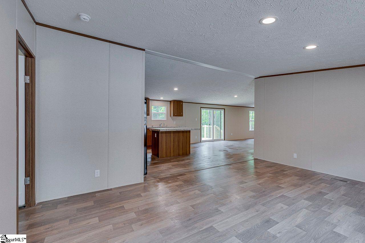 431 Lewis Street Anderson, SC 29624