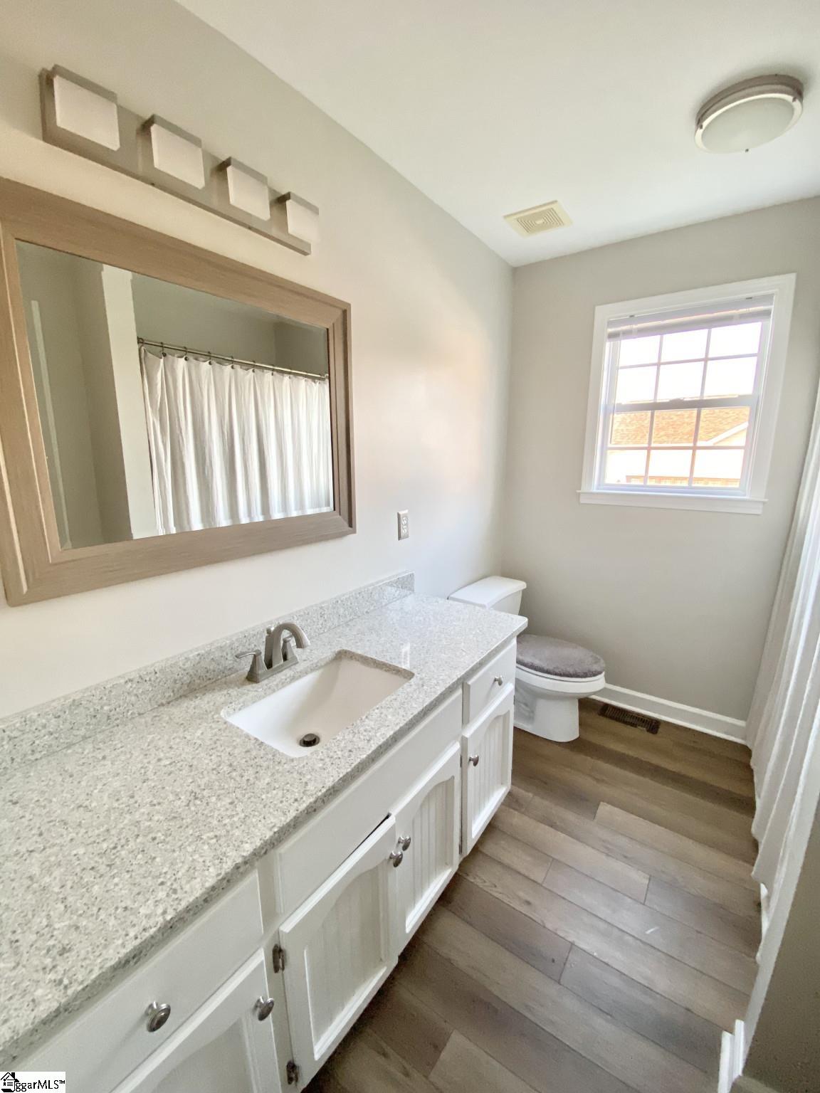 108 Brooke Lee Circle Taylors, SC 29687