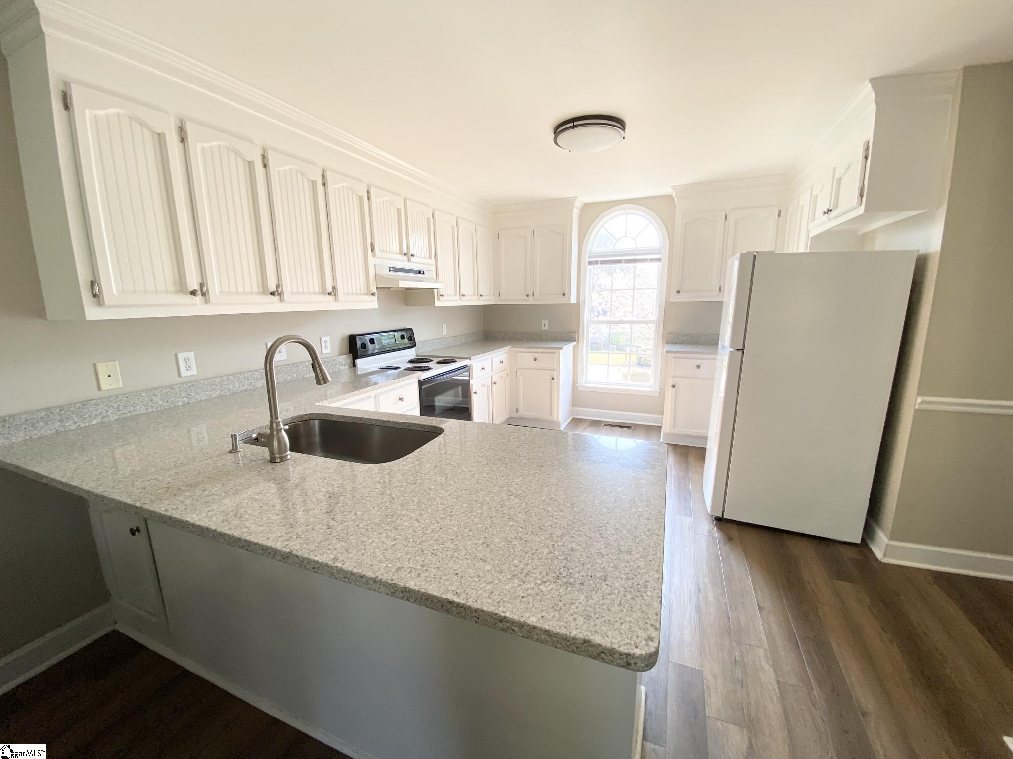 108 Brooke Lee Circle Taylors, SC 29687