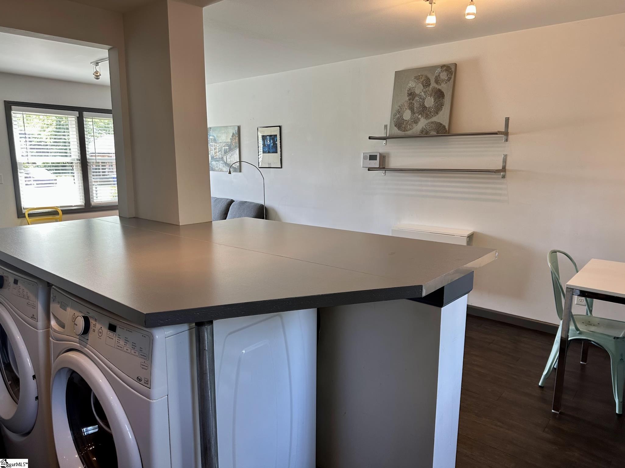 104 Forest Street Greenville, SC 29601