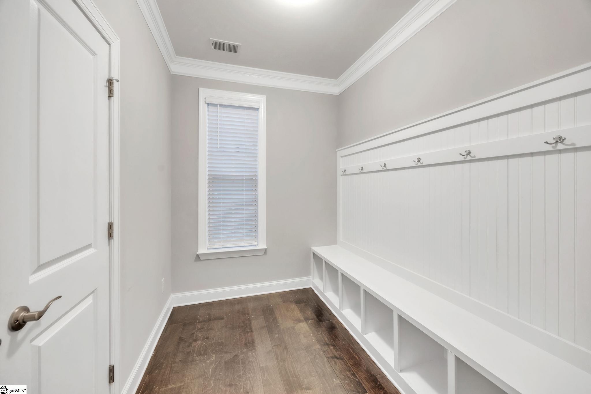 306 Glencairn Court Simpsonville, SC 29681