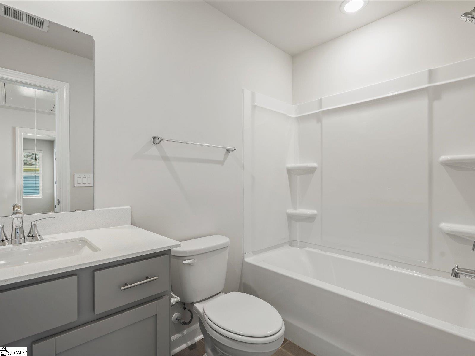 120 Gardner Avenue Gray Court, SC 29645