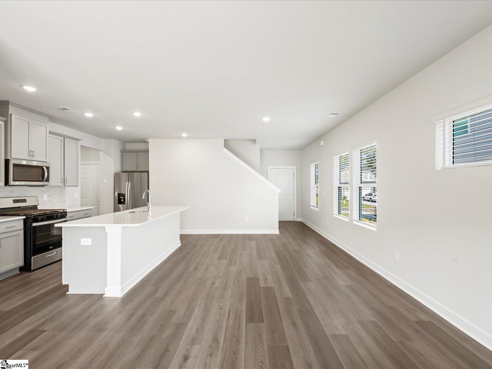 120 Gardner Avenue Gray Court, SC 29645
