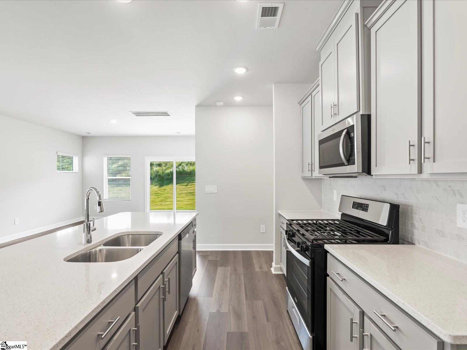 120 Gardner Avenue Gray Court, SC 29645