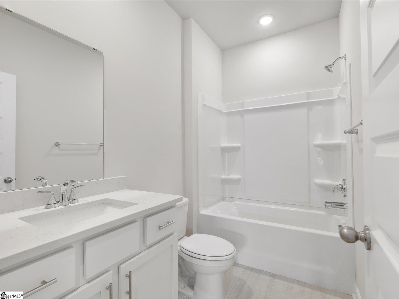 110 Gardner Avenue Gray Court, SC 29645