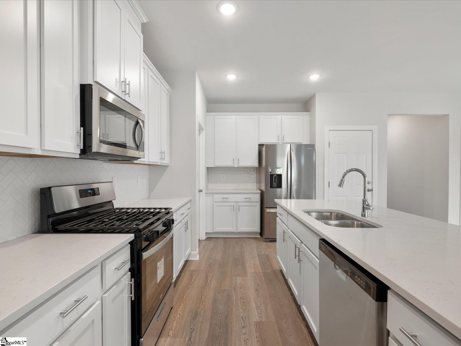 110 Gardner Avenue Gray Court, SC 29645