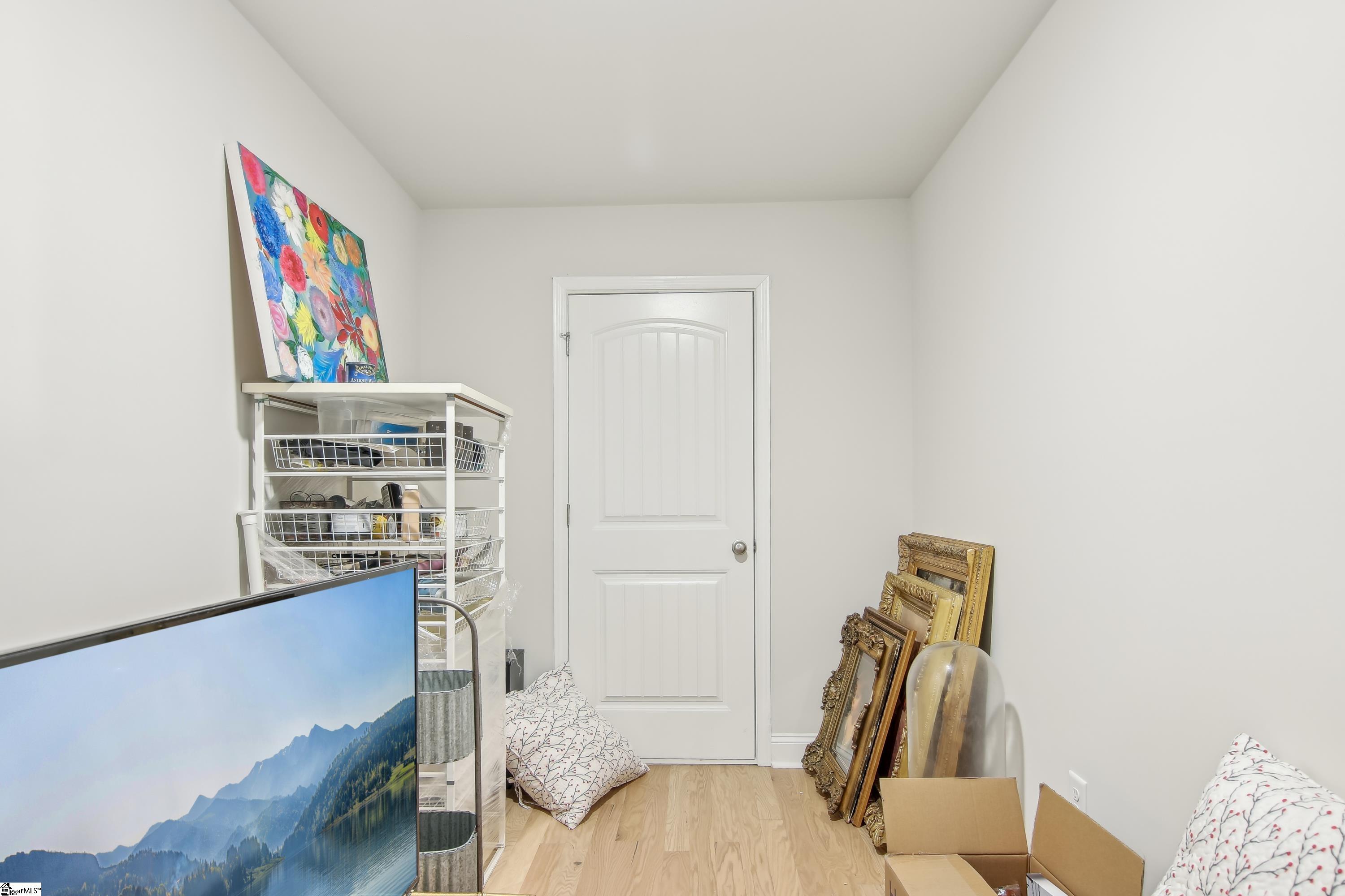 20 Hasbrook Lane Greenville, SC 29607