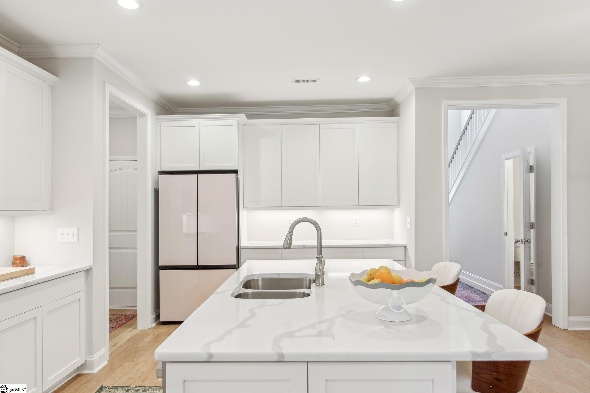 20 Hasbrook Lane Greenville, SC 29607