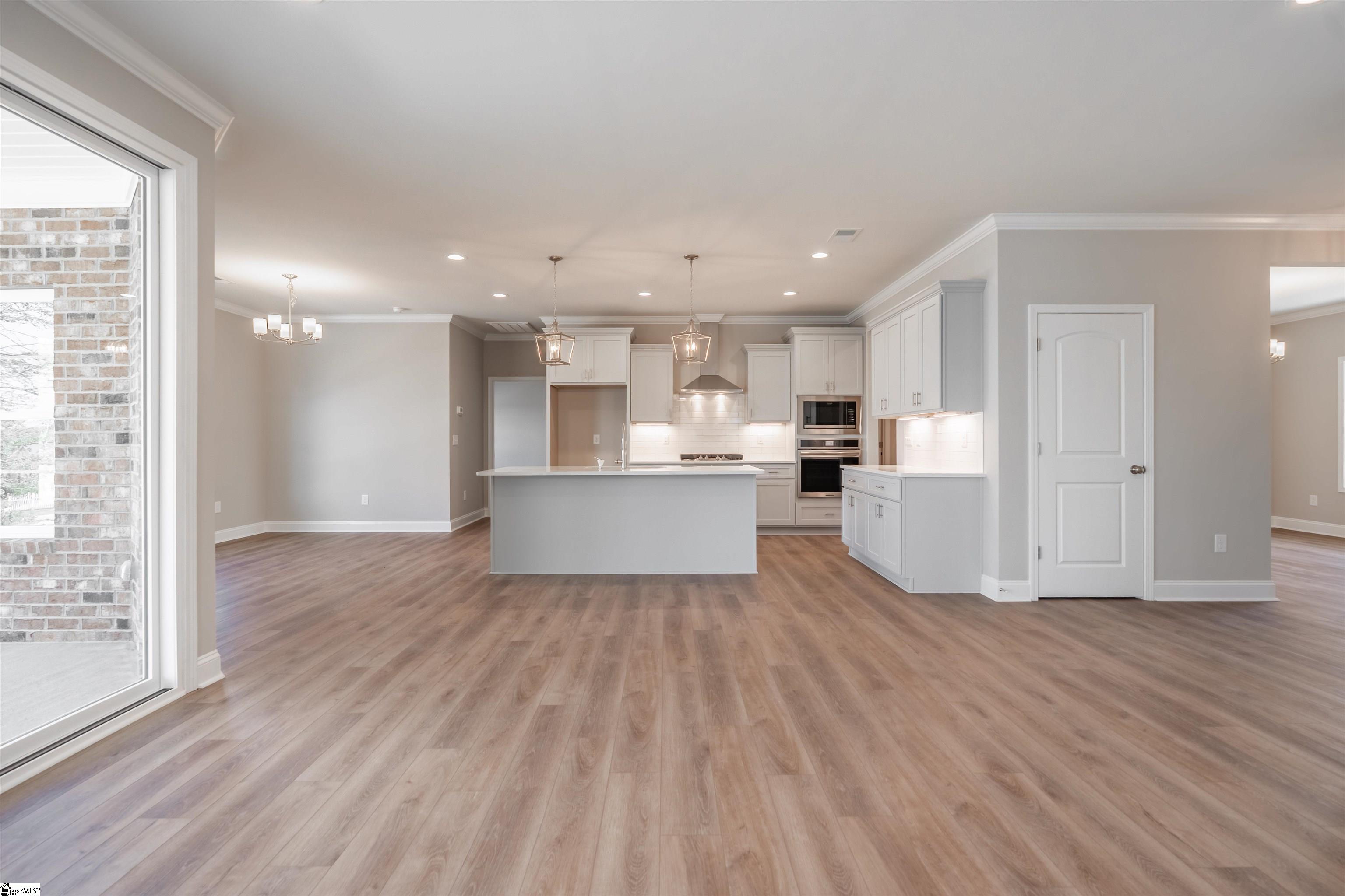 101 Willett Trail Taylors, SC 29687