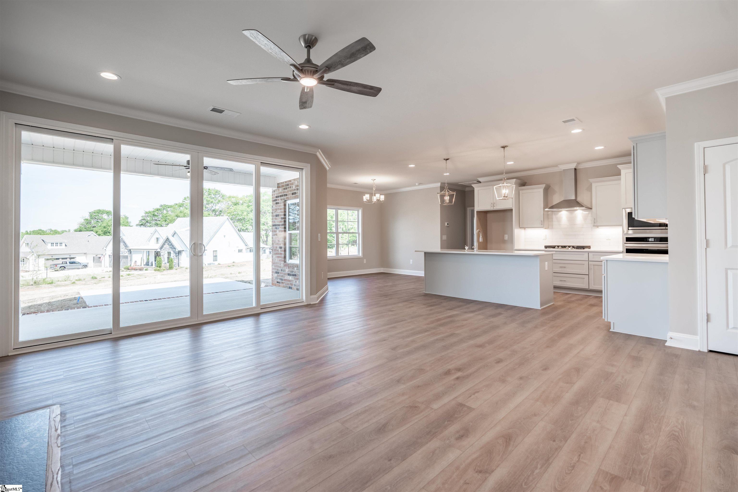 101 Willett Trail Taylors, SC 29687