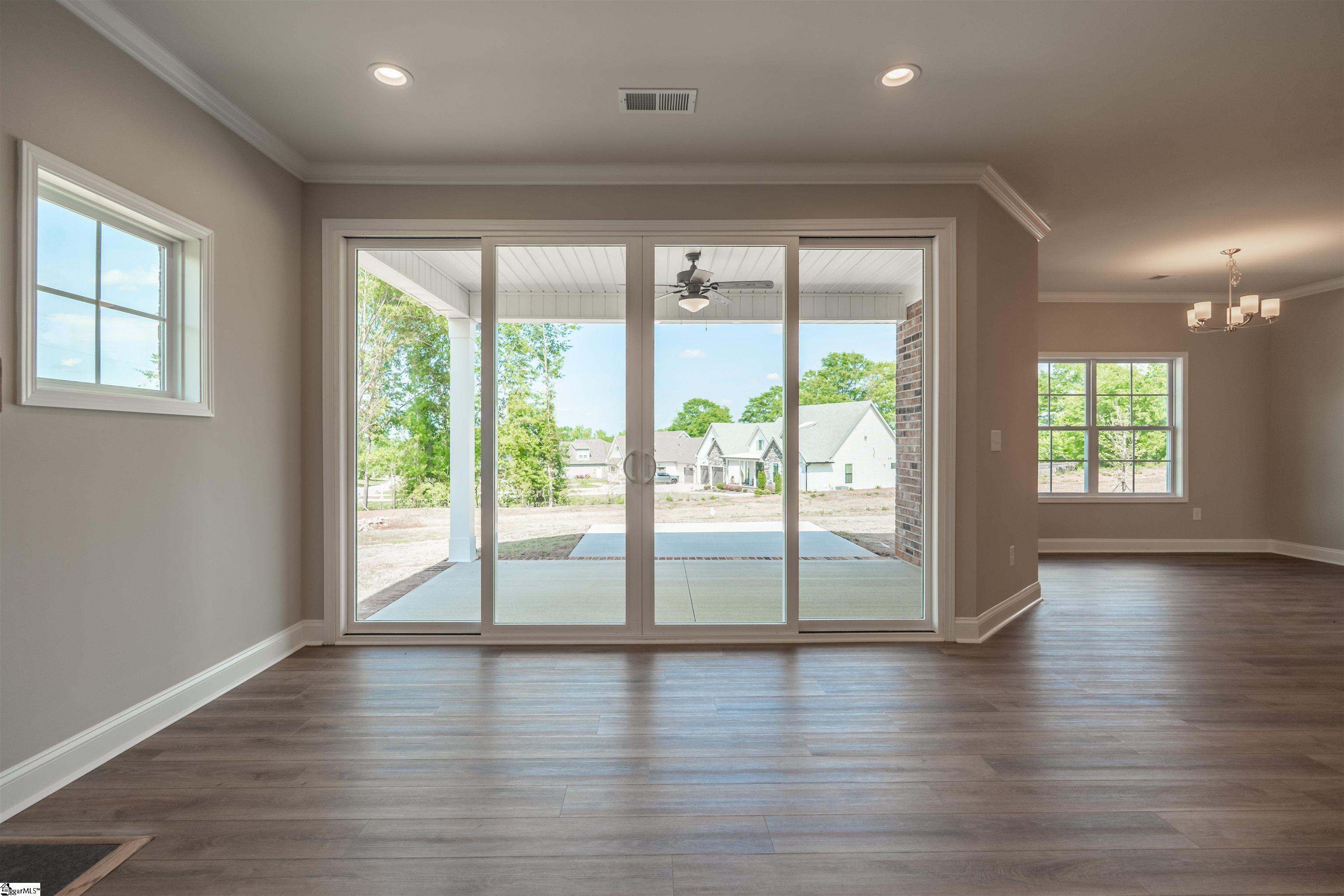 101 Willett Trail Taylors, SC 29687