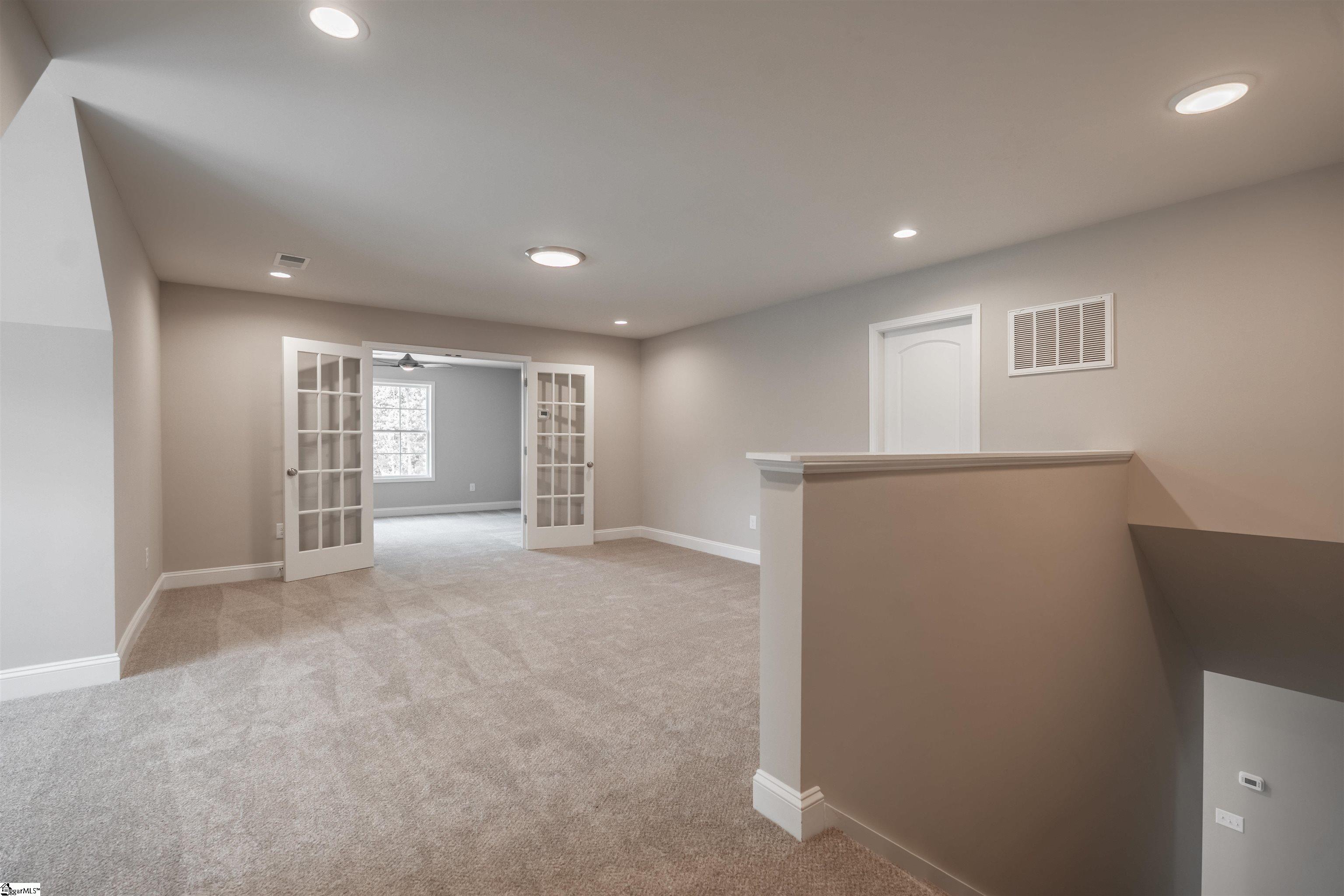 101 Willett Trail Taylors, SC 29687