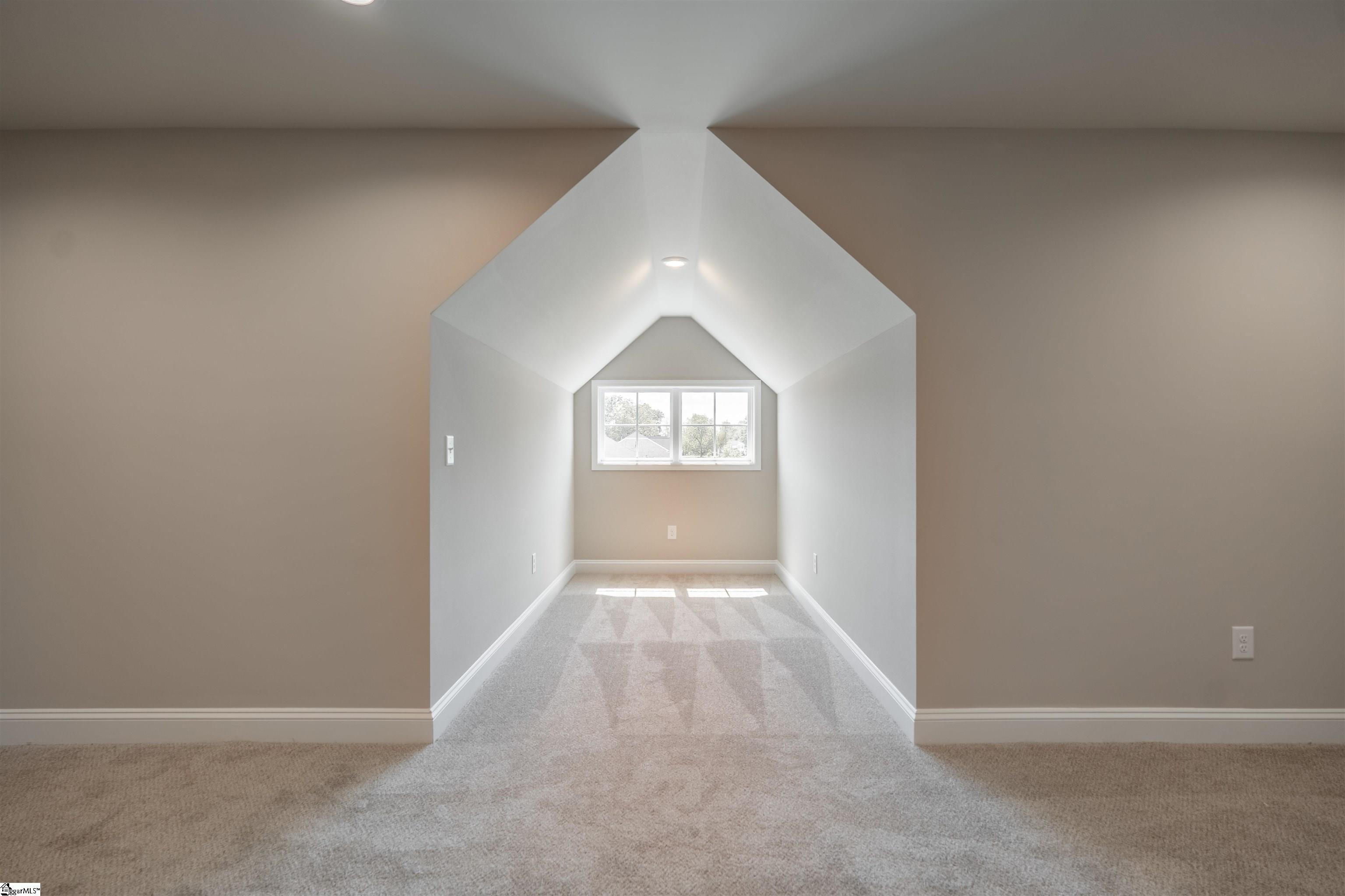 101 Willett Trail Taylors, SC 29687