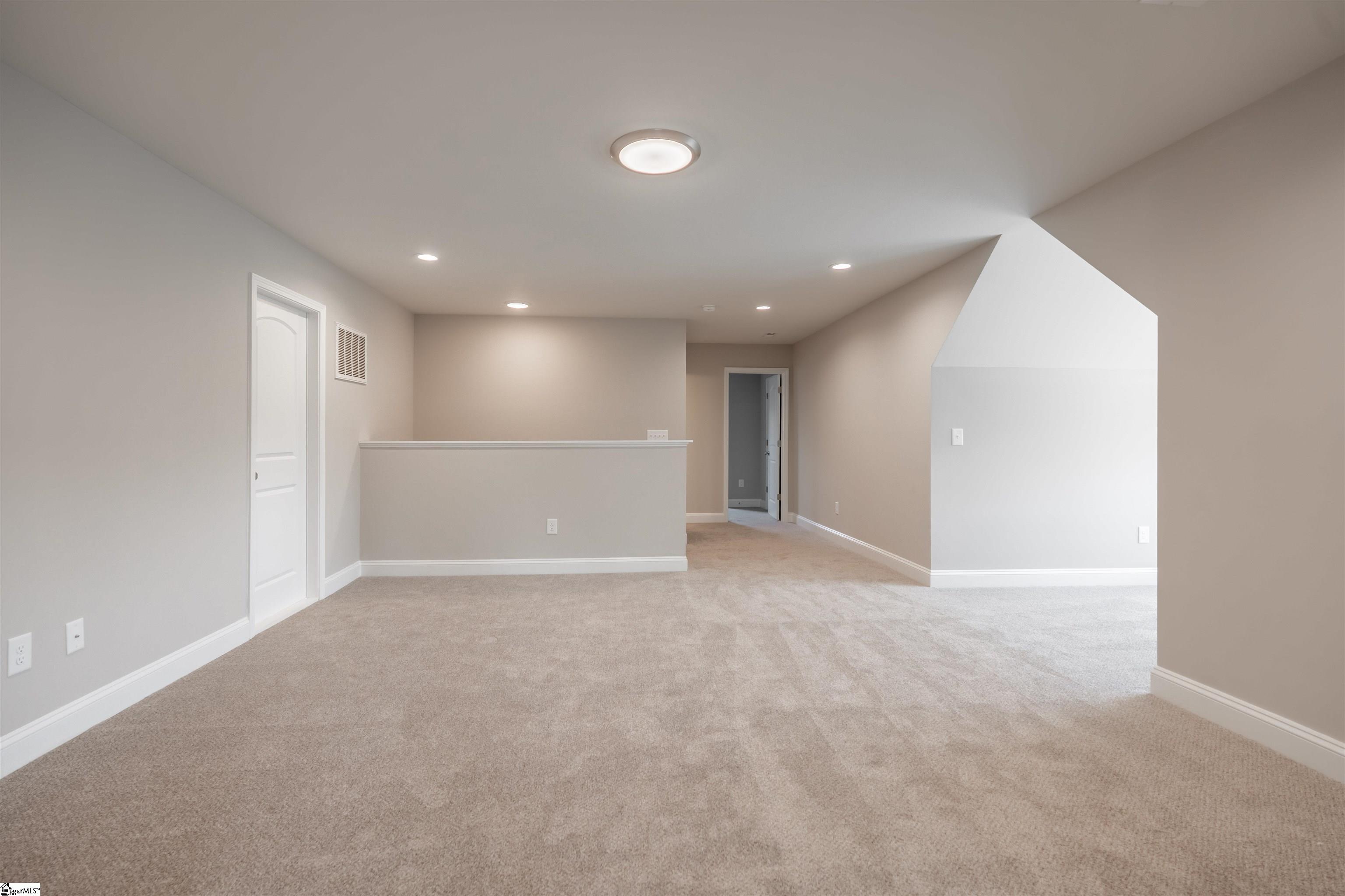 101 Willett Trail Taylors, SC 29687
