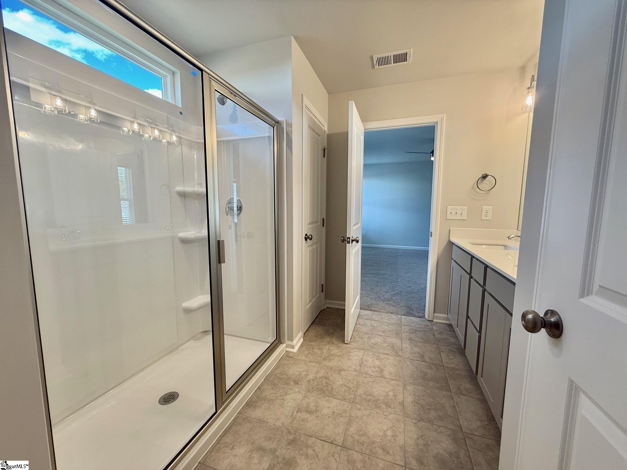 1812 Berkshire Lane Spartanburg, SC 29303