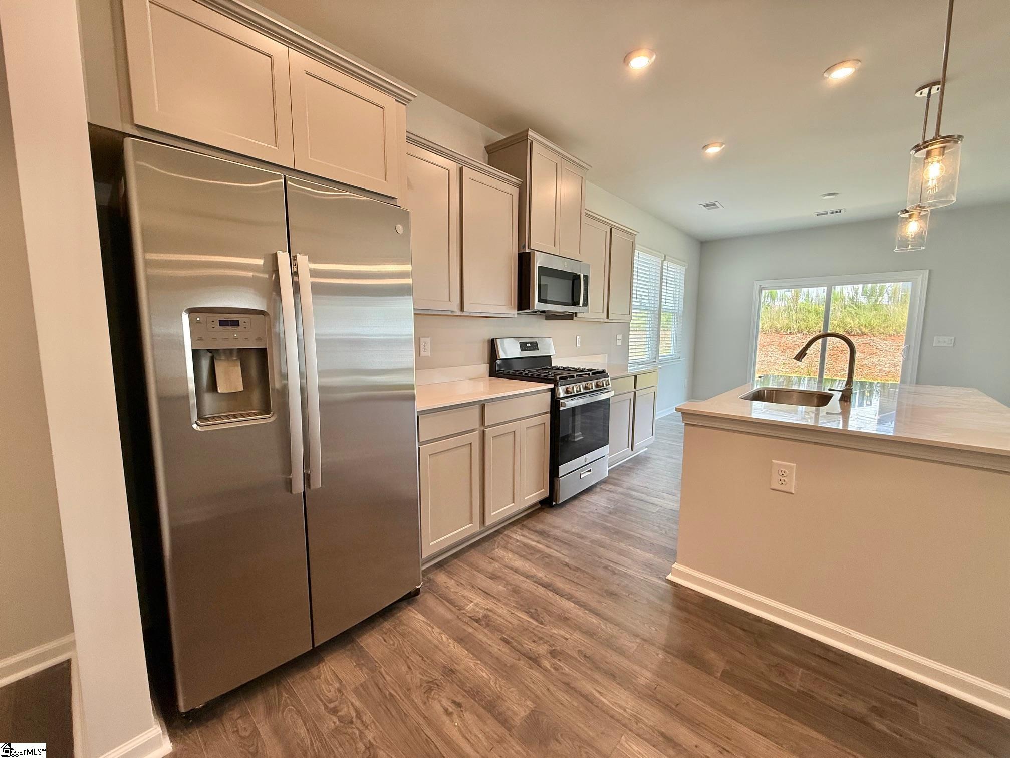 1812 Berkshire Lane Spartanburg, SC 29303