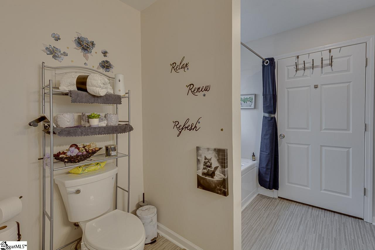 3 Heatherfield Drive Simpsonville, SC 29680
