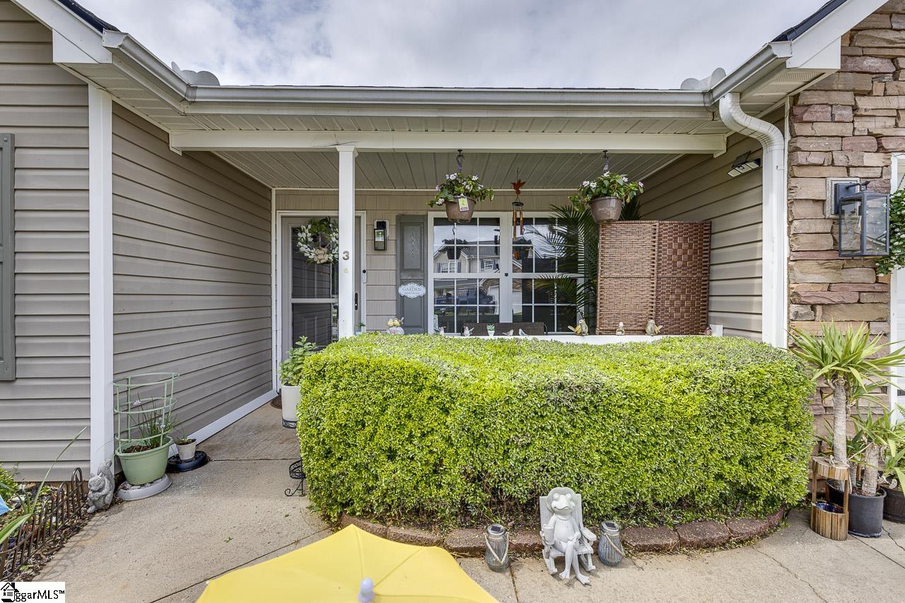 3 Heatherfield Drive Simpsonville, SC 29680