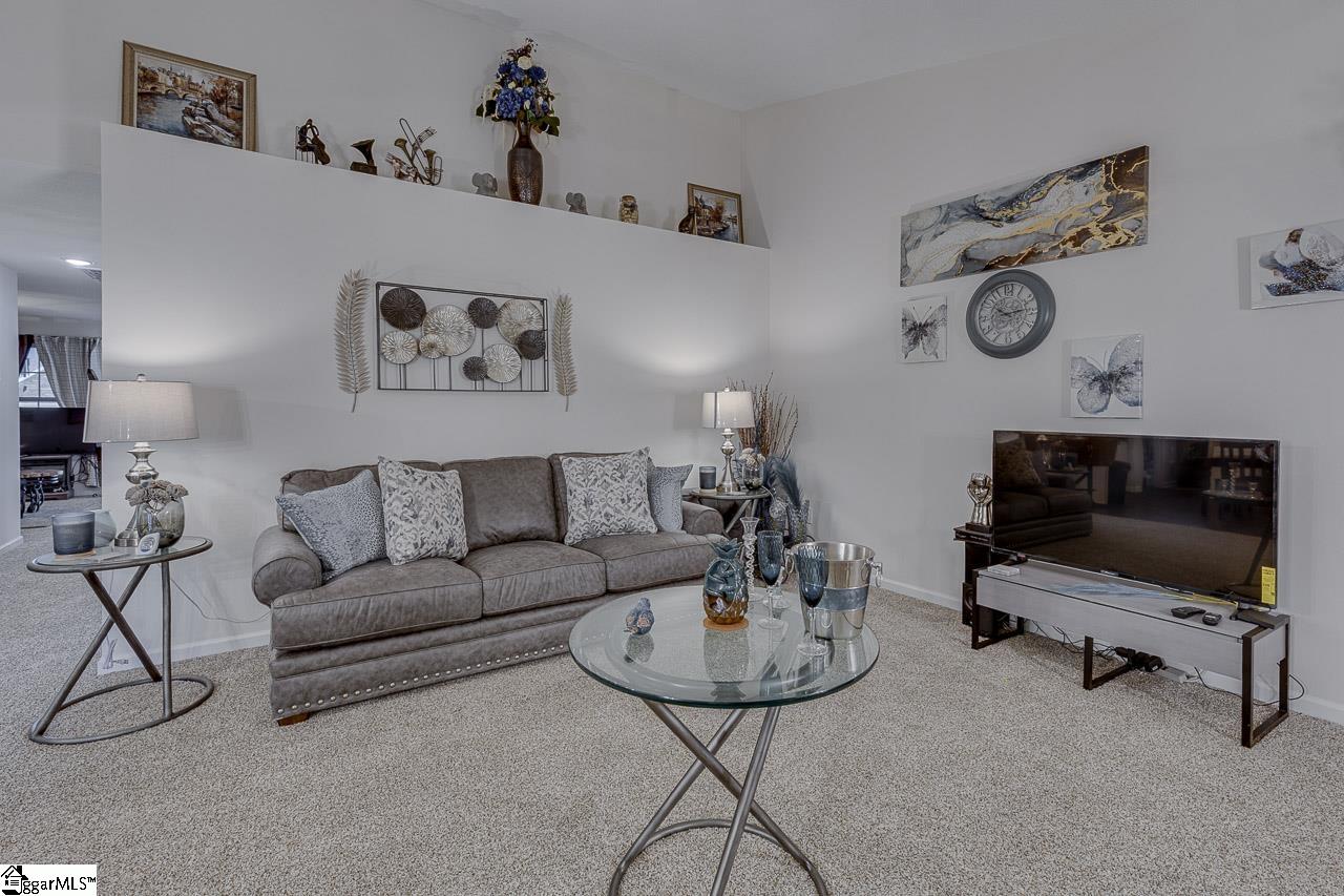 3 Heatherfield Drive Simpsonville, SC 29680