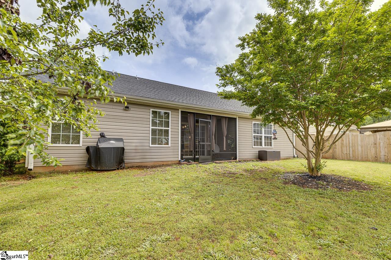 3 Heatherfield Drive Simpsonville, SC 29680