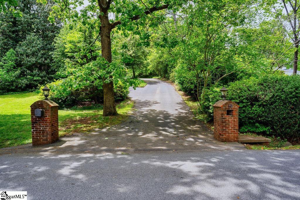 19 Terramont Drive Greenville, SC 29615