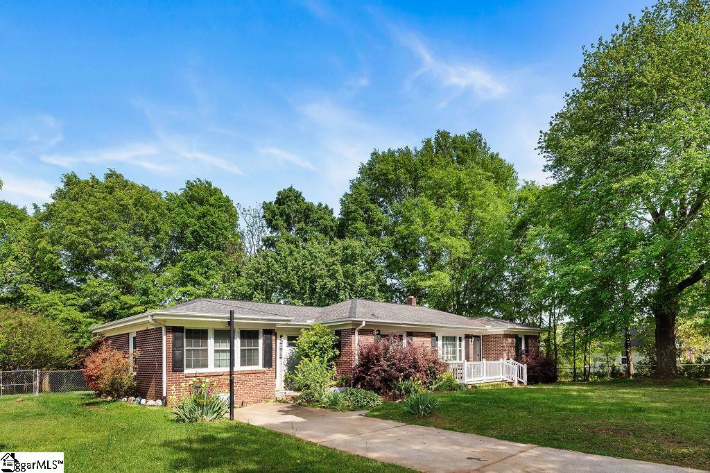 94 Church Avenue Inman, SC 29349
