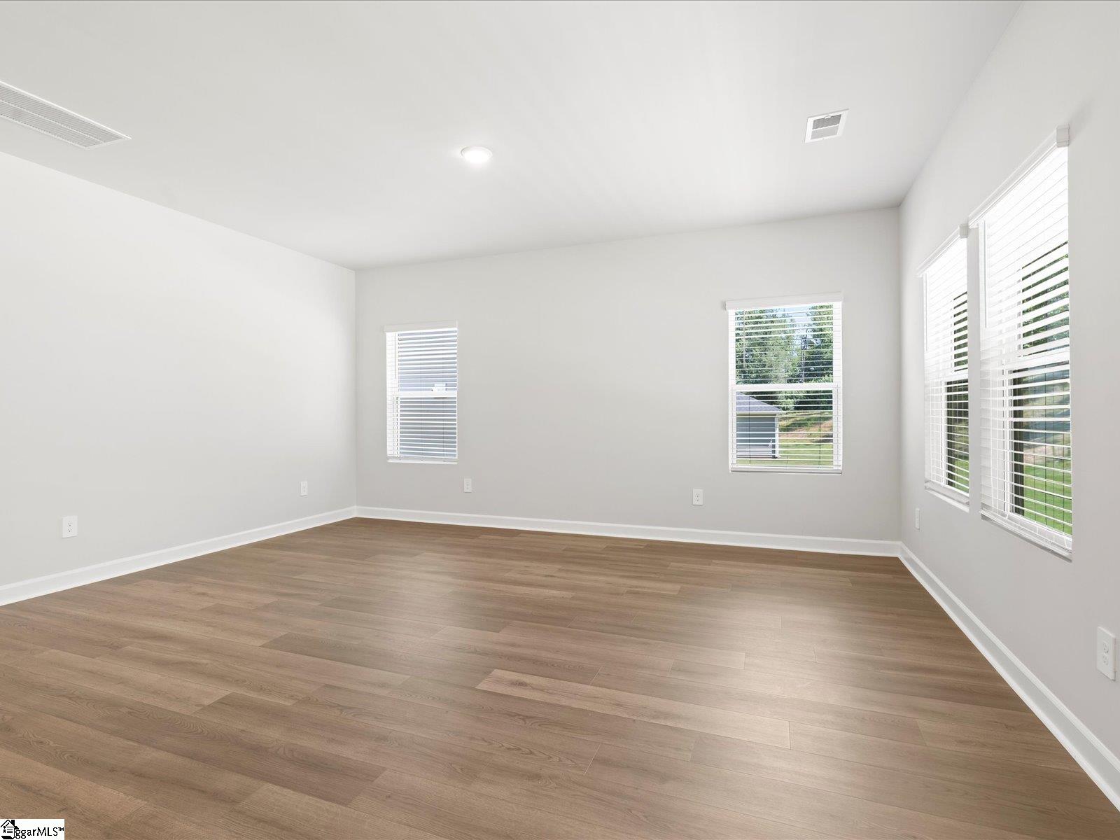 218 Merriweather Way Spartanburg, SC 29302