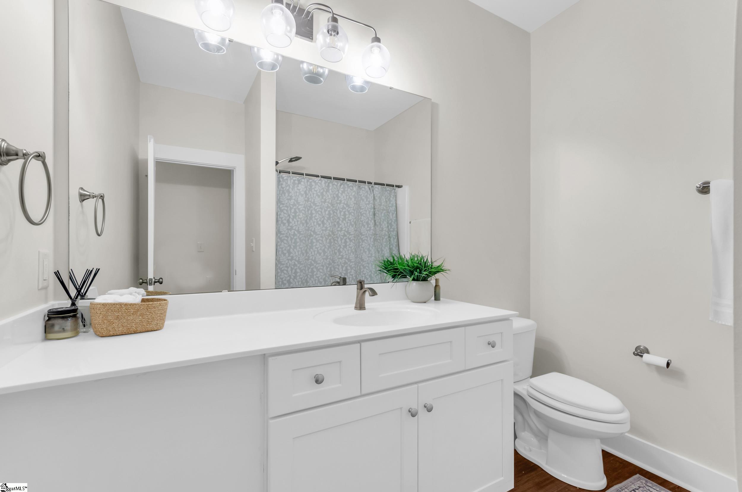137 Boxwood Lane Anderson, SC 29621