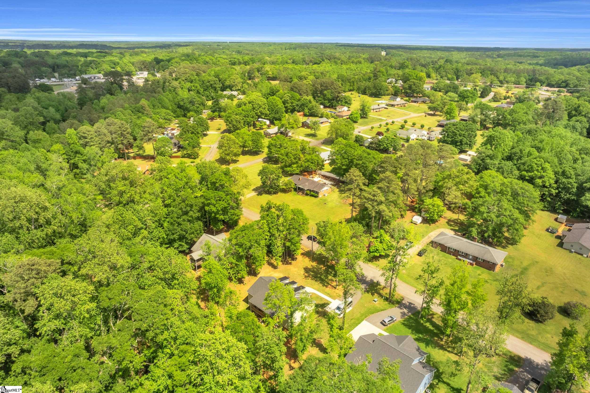137 Boxwood Lane Anderson, SC 29621