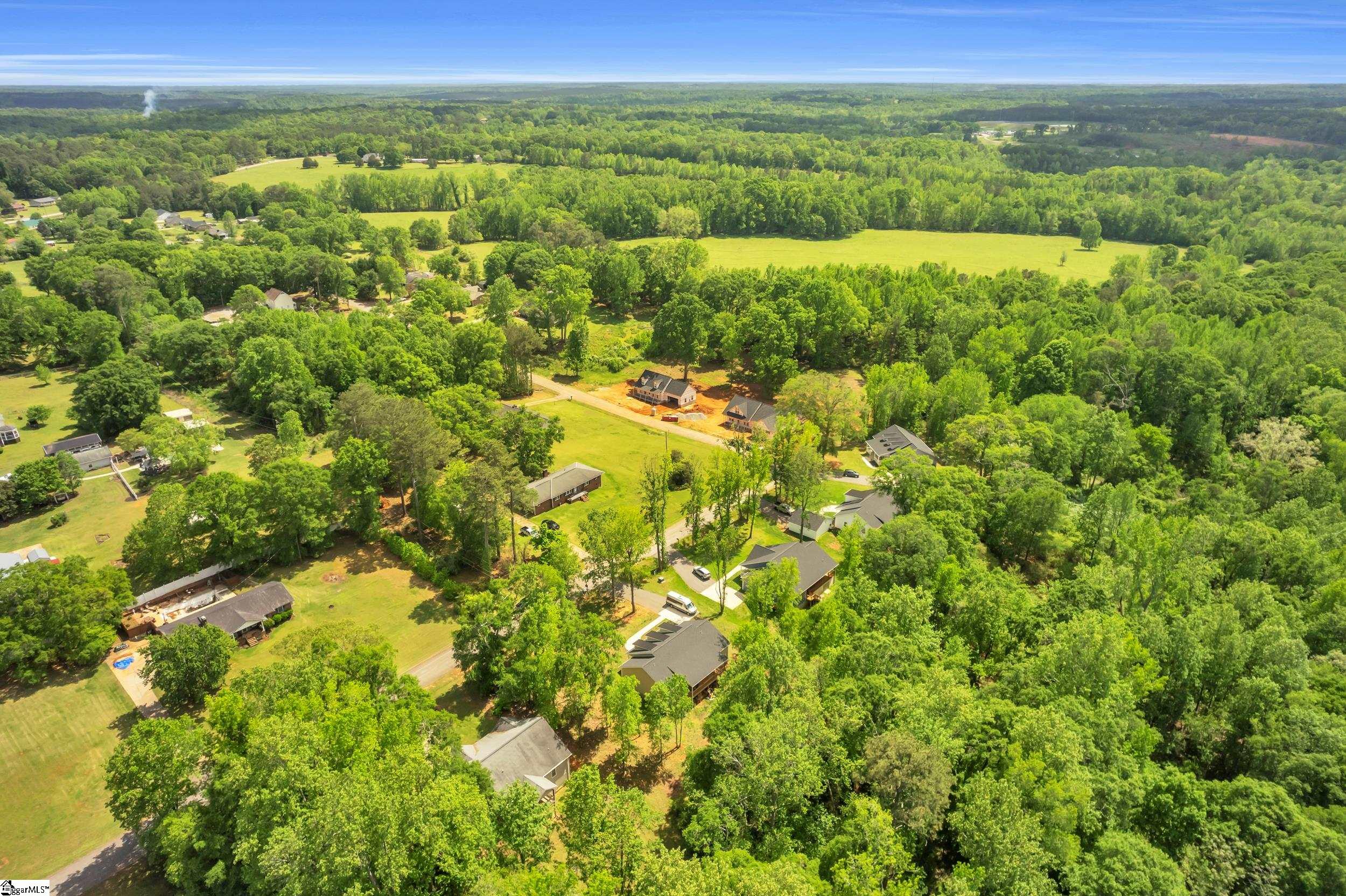 137 Boxwood Lane Anderson, SC 29621