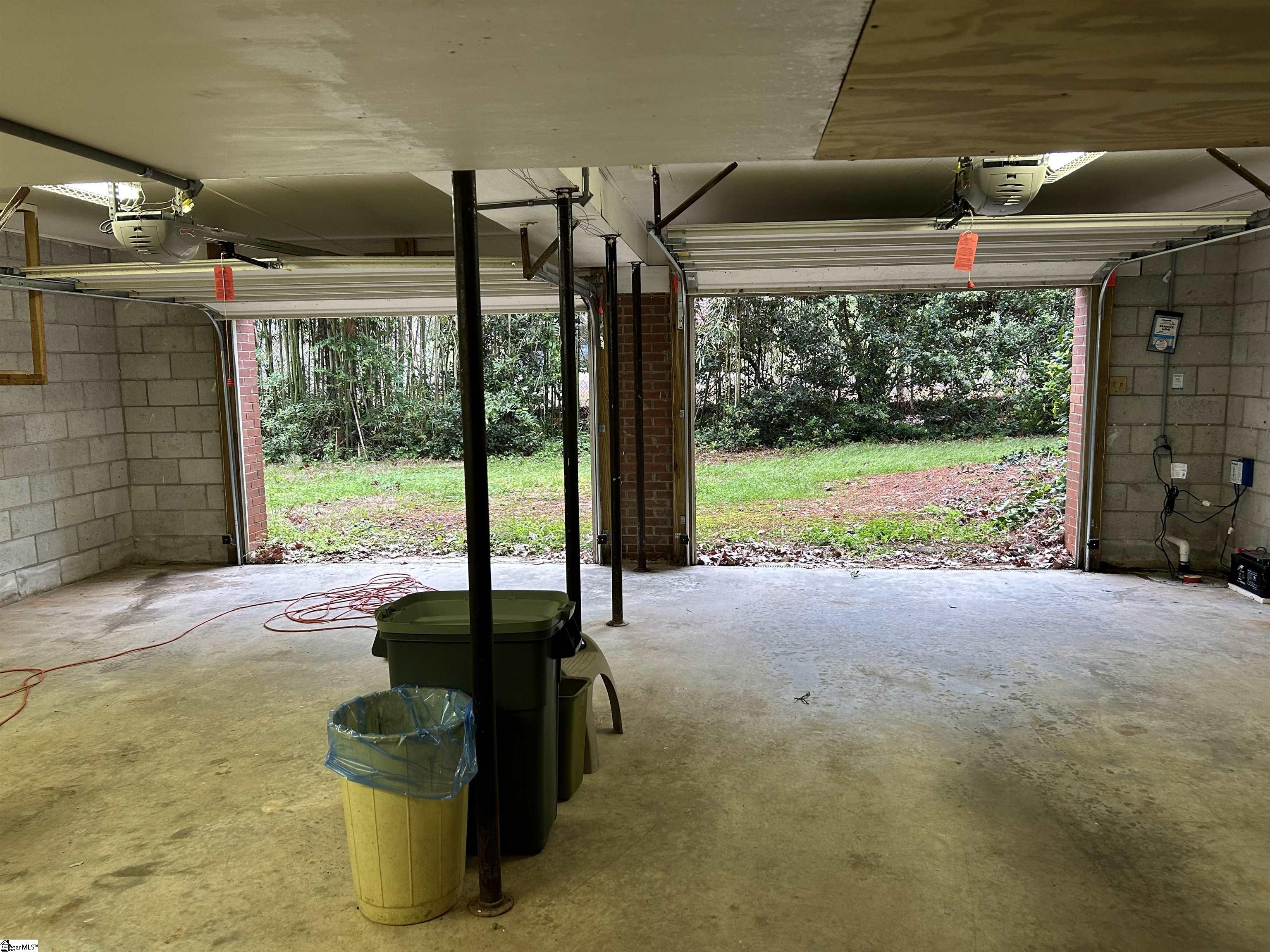 402 Chestnut Street Clinton, SC 29325