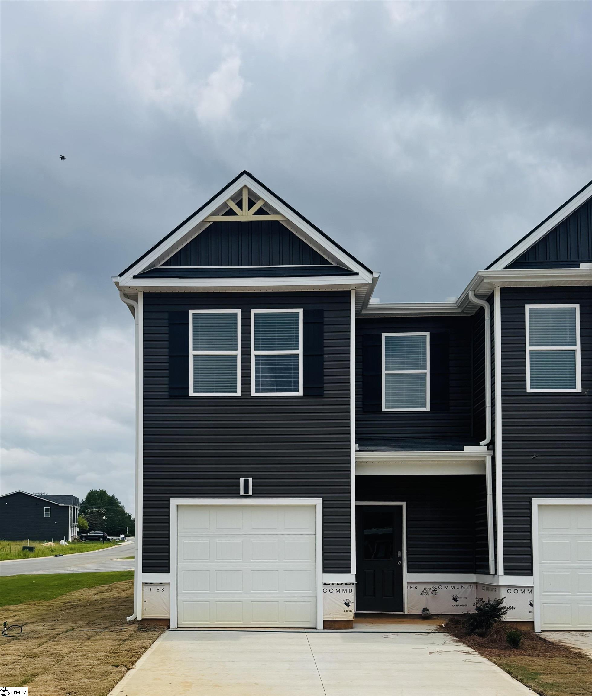 1409 Port Harbor Court Spartanburg, SC 29306
