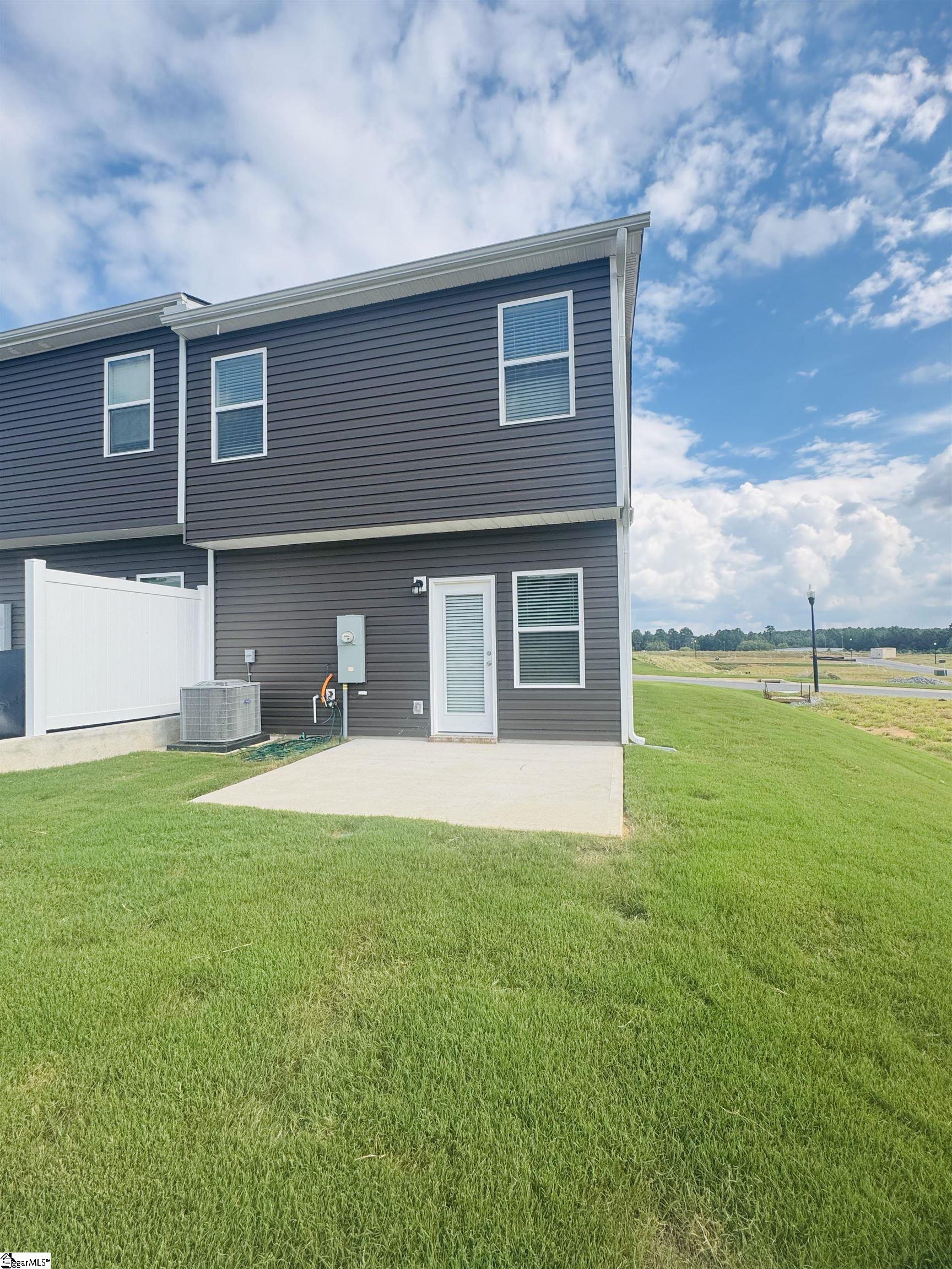 1036 Cargo Drive Spartanburg, SC 29306