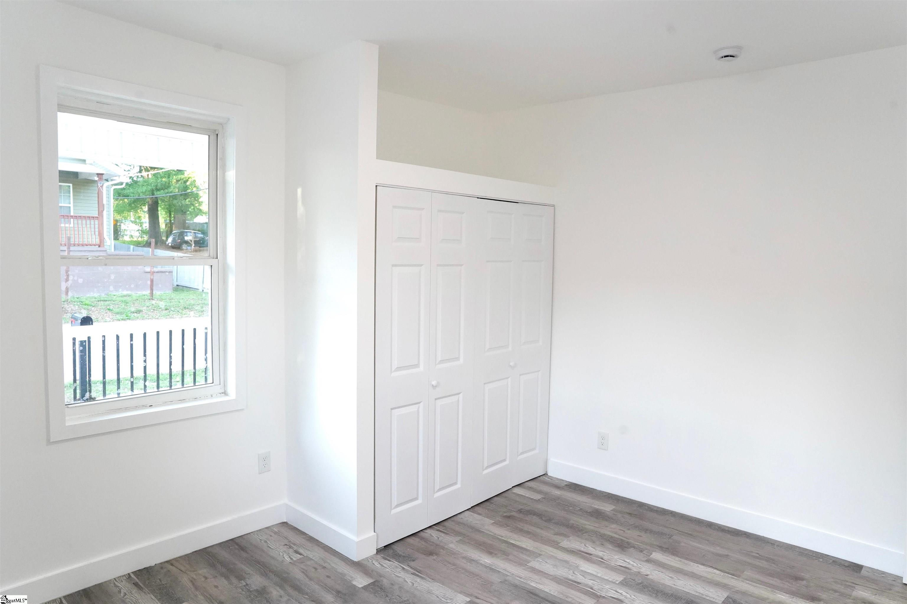 221 Foster Street Anderson, SC 29625