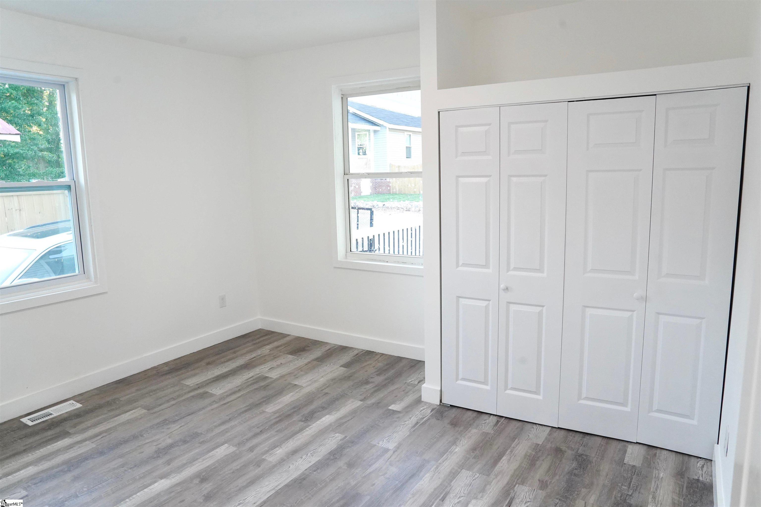 221 Foster Street Anderson, SC 29625