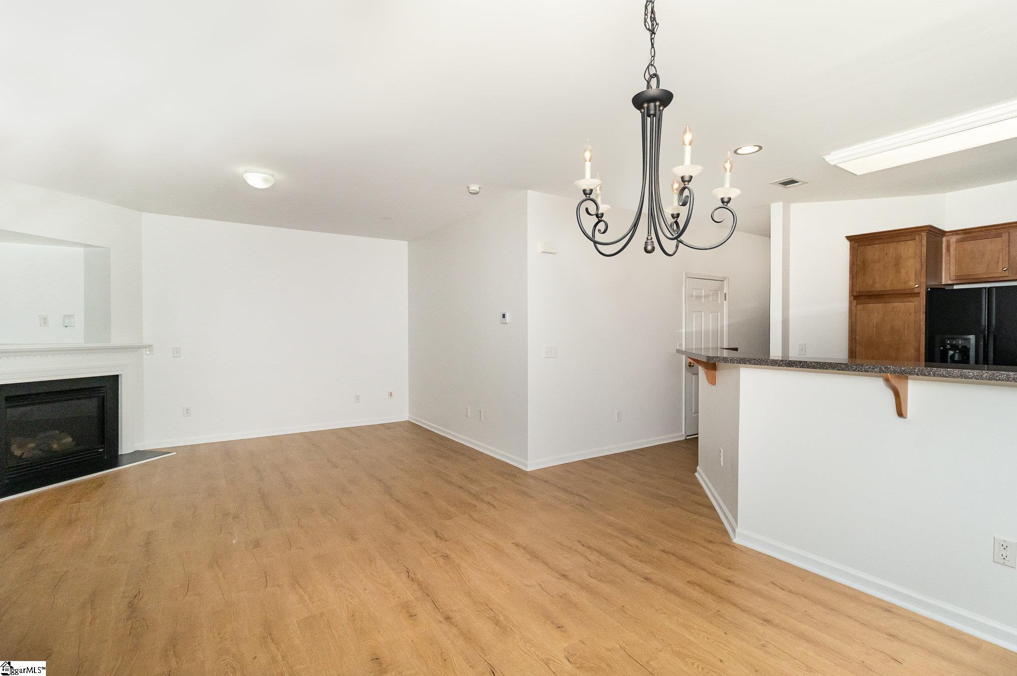 137 Pin Oak Court Easley, SC 29642