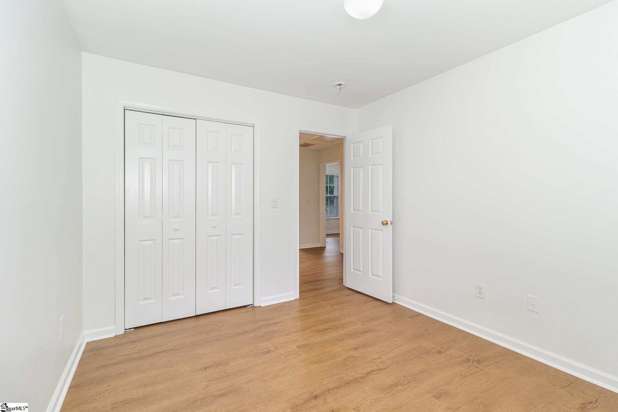 137 Pin Oak Court Easley, SC 29642