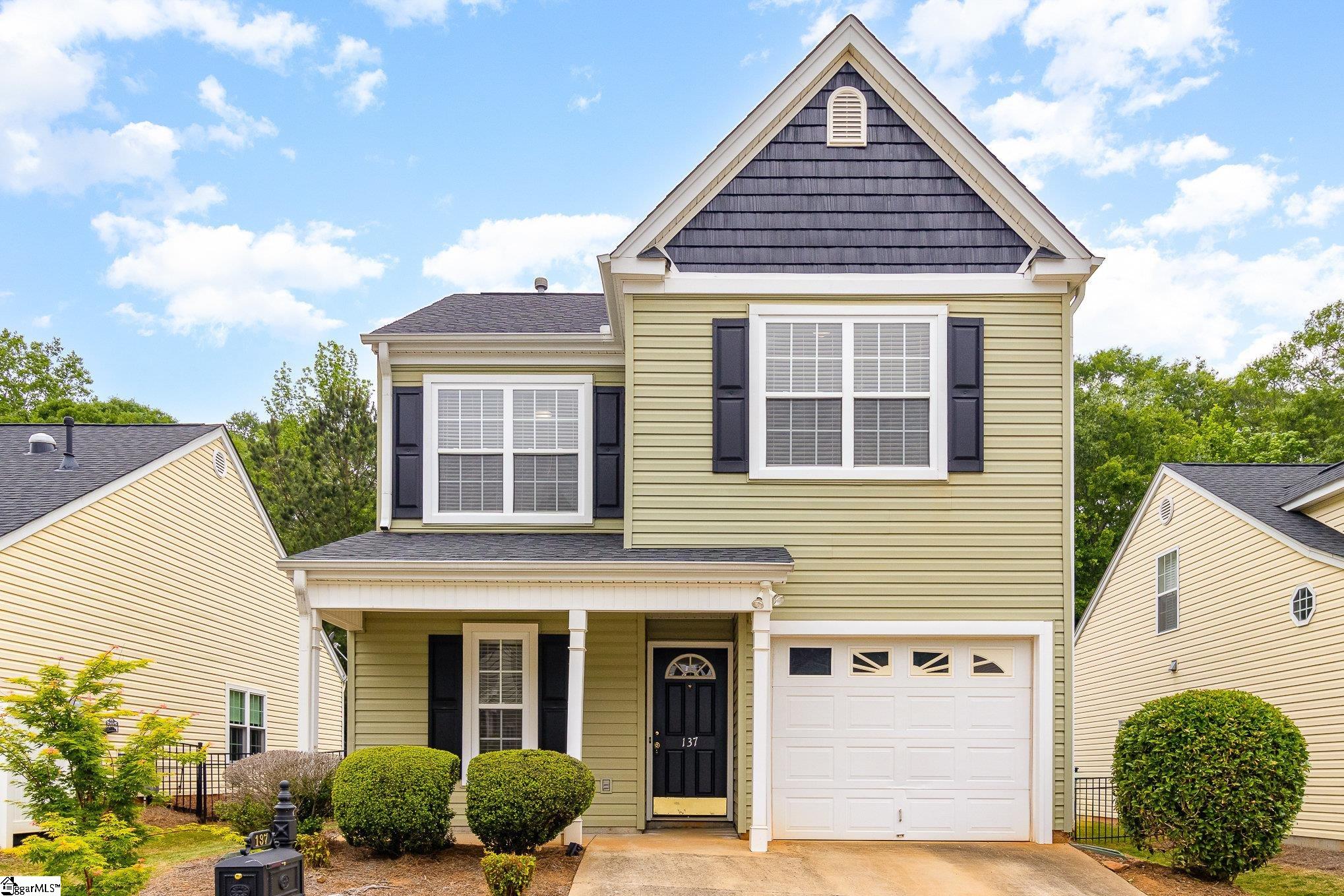 137 Pin Oak Court Easley, SC 29642