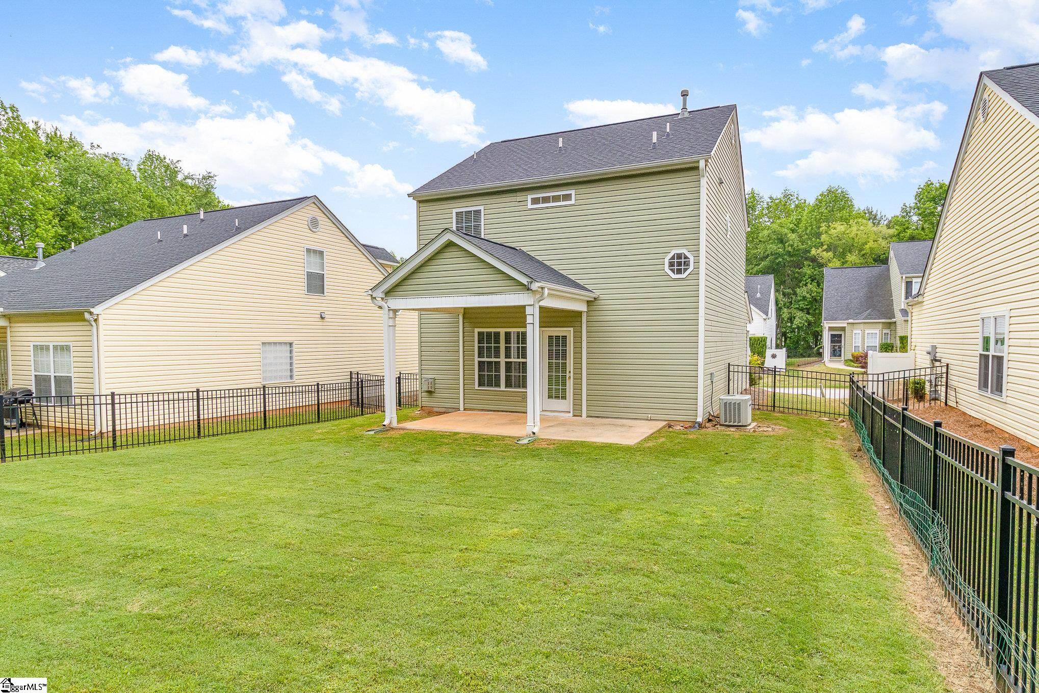137 Pin Oak Court Easley, SC 29642