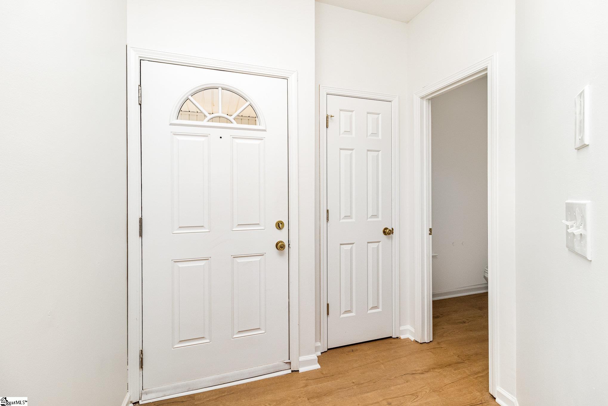 137 Pin Oak Court Easley, SC 29642
