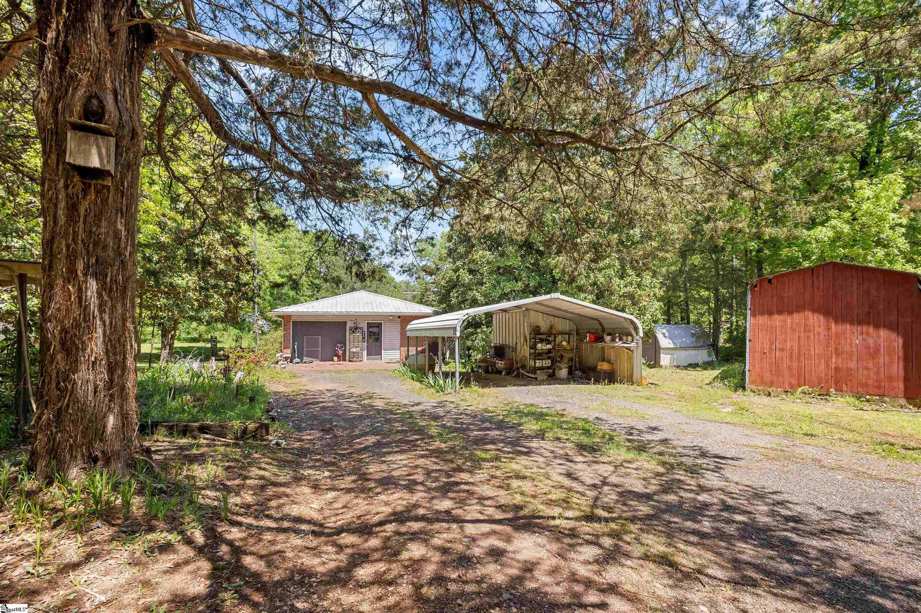 1211 Old Pelzer Road Piedmont, SC 29673