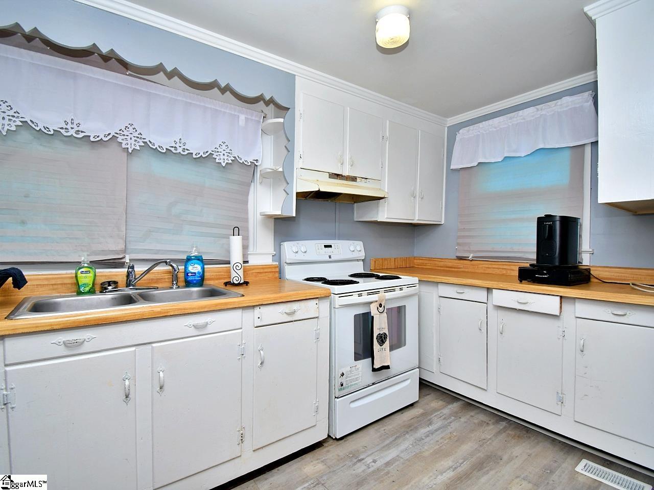 215 Louisiana Street Honea Path, SC 29654