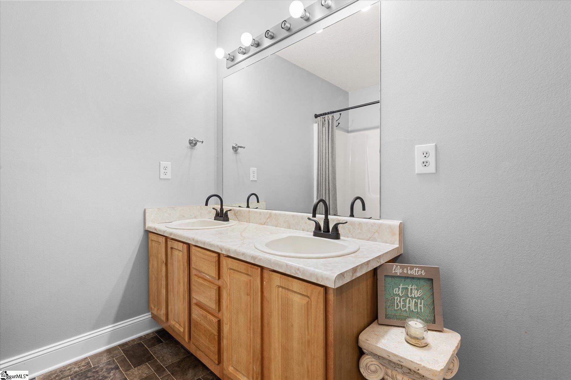 413 Woolridge Way Greer, SC 29650