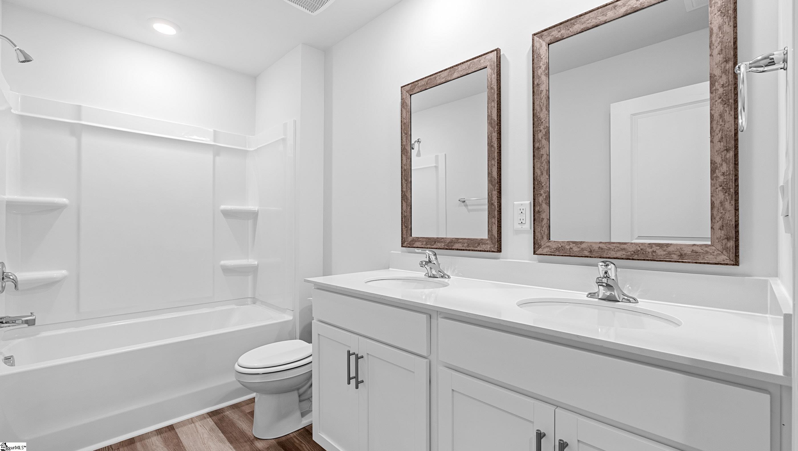 125 Elgin Drive Laurens, SC 29360