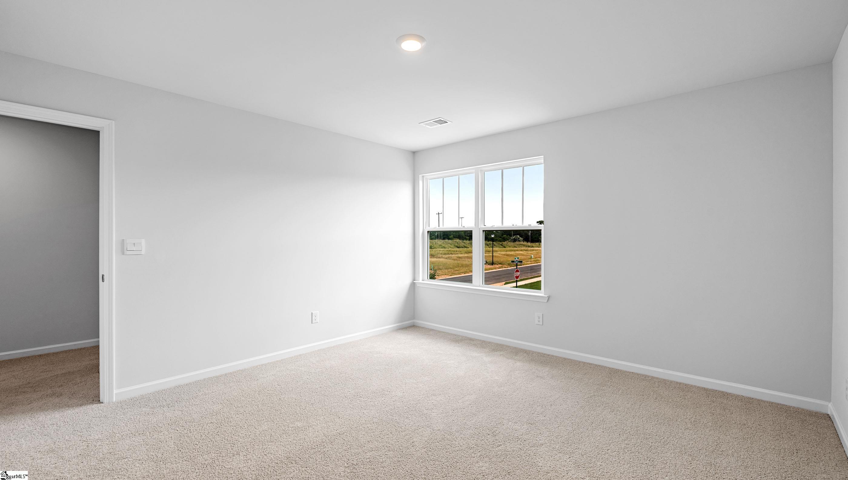125 Elgin Drive Laurens, SC 29360