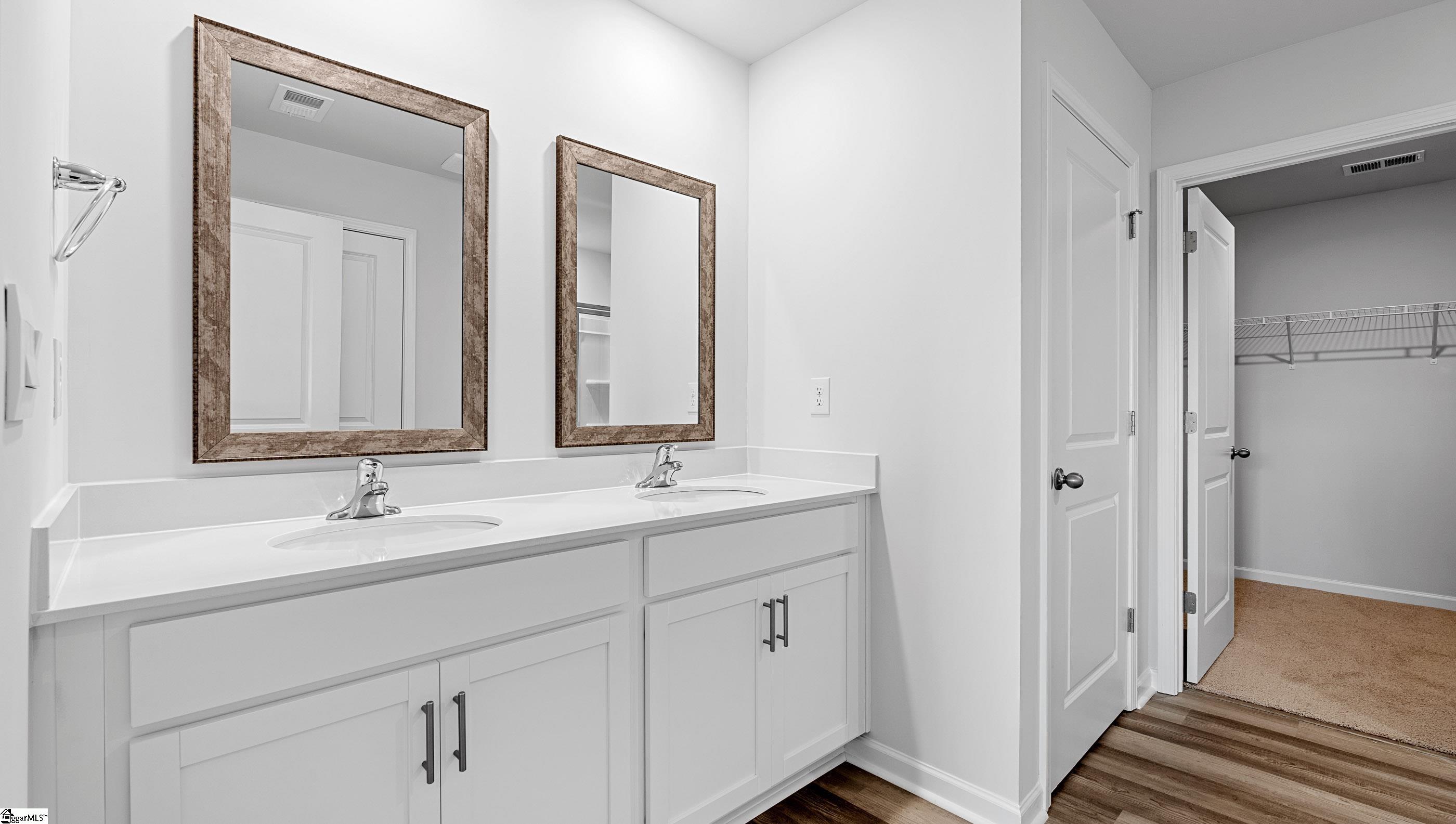 125 Elgin Drive Laurens, SC 29360